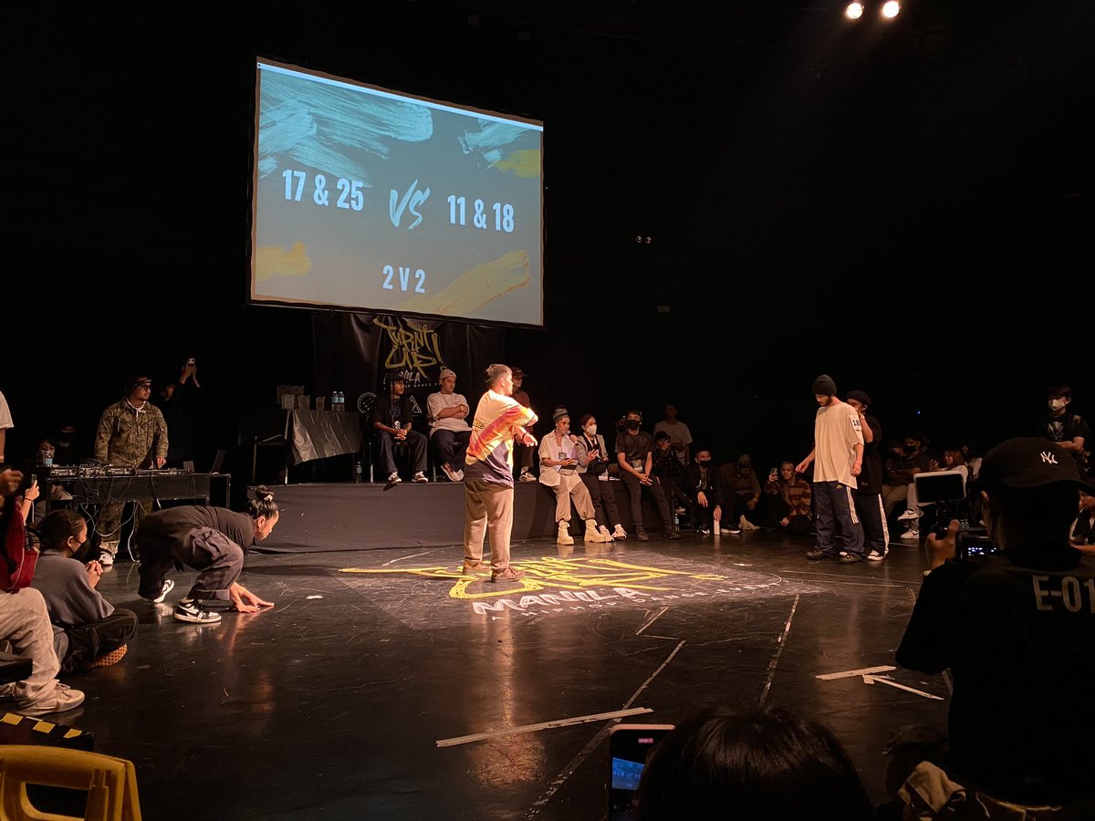 2v2 Battle Top 8 has already begun, and these battlers are giving their 101% on the dance floor 🤯

#HipHopAtItsFinest
#TurntUpManila2022
#LSDCStreetXAftermathXAK