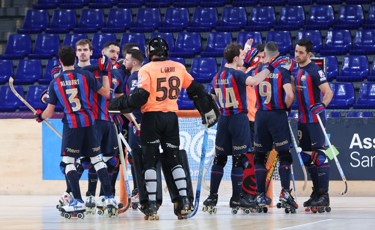 sport's tweet photo. #FCBHoquei
⏰ ¡FINAL!
✅ El Barça se impone al Igualada por un ajustado 5-3 en el Palau Blaugrana en partido de la OK Liga
📸 @VALENRICH https://t.co/dFn2mf09j3