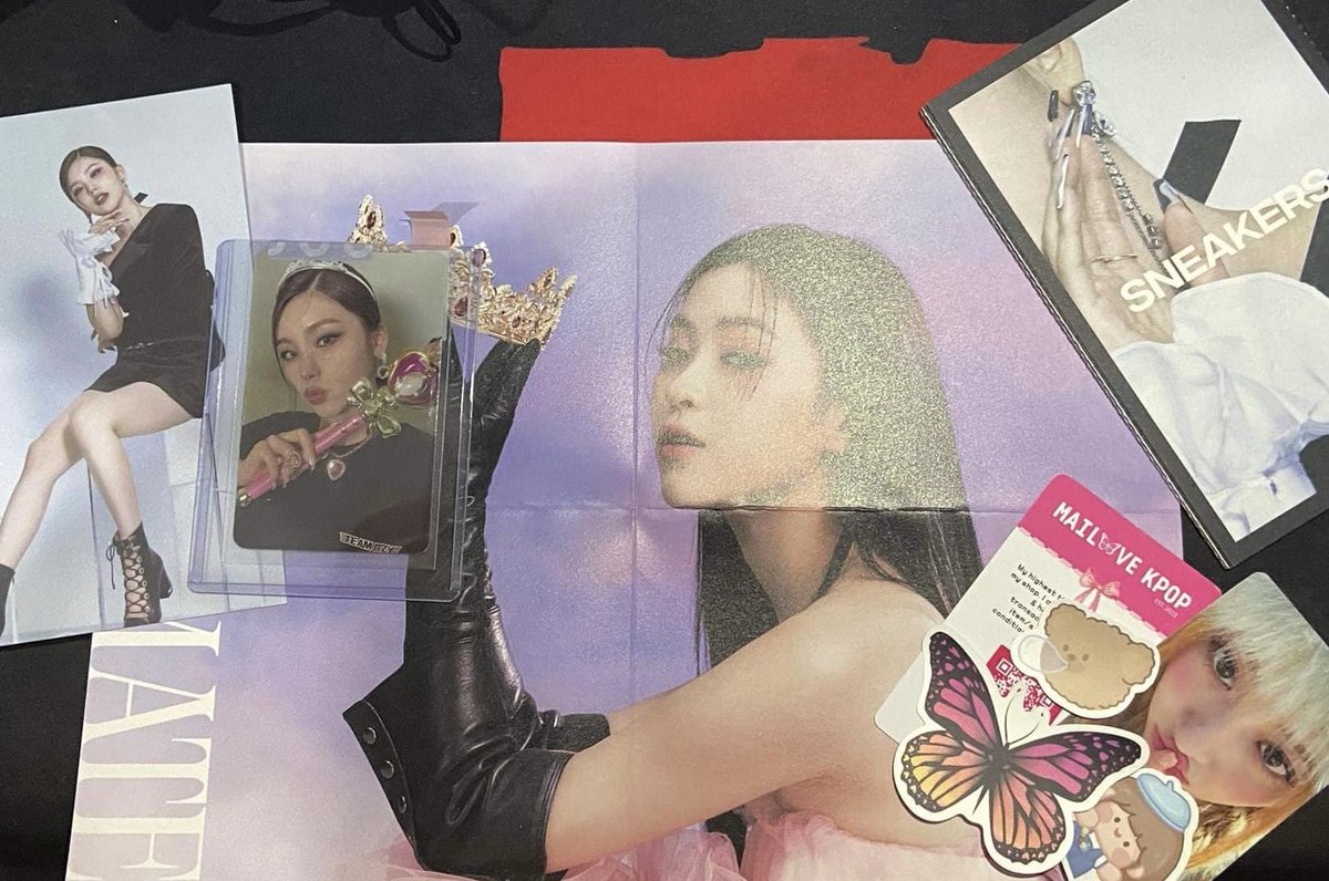 winffles's tweet photo. — 🧸; #roribuys ┆ ° ♡ • ➵ ✩ ◛ °
Thank you so much for letting my friend adopt yeji wand @mailove_kpopph ><, he’s really happy with the parcel. Omg, andaming freebies di namin inexpect— 2 na po kaming nagtatampo sakanya 🥲.
#tenchu_mailove
︵‿︵‿୨♡୧‿︵‿︵ https://t.co/2VyZRyYfFu