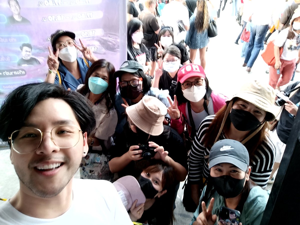 Kolbap_Group's tweet photo. รูปหมู่วันนี้อันสดใสค่า #TomIsara #Getlevel #underup2022 https://t.co/8aOFqEvqm7