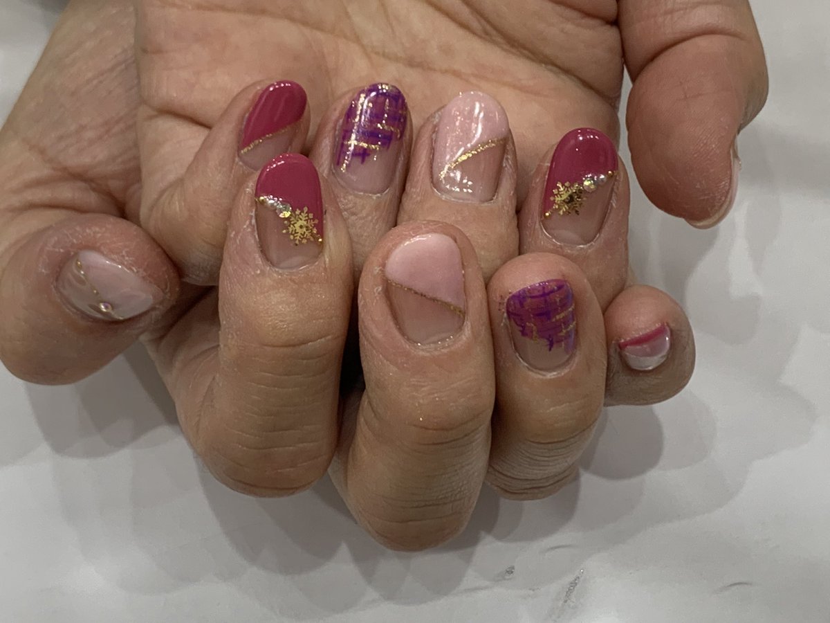 Yuma10310920's tweet photo. 💅#テストモデル募集💅
12/12日
14時〜

🤍 #渋谷道玄坂 8分
所要時間 60分程度

🤍料金0円(無料✨)
ソフトジェルオフの方のみ
オフ8本以上ある方

⚠️注意事項ご了承の上、#オフの有無と現在のお爪のお写真を添えてDMお願い致します💌 https://t.co/XzfnniwB8P