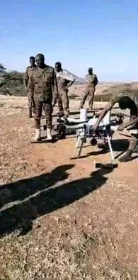 RisaaGammoojji's tweet photo. #OF_EEGGANNOO!
RIB Diroonii VTOL jedhamu kan.mortarii darbachuu danda'u doolara guddaan bitee yaaliif Oromiyaa keessatti taasisuuf qophiitti jira. Of eeggannoo cimsaa! Waan barbadee haa fiduu ijjibataa falmaa jirtii baraa! https://t.co/XgPODAQmEe https://t.co/XZ6ul8IwPE