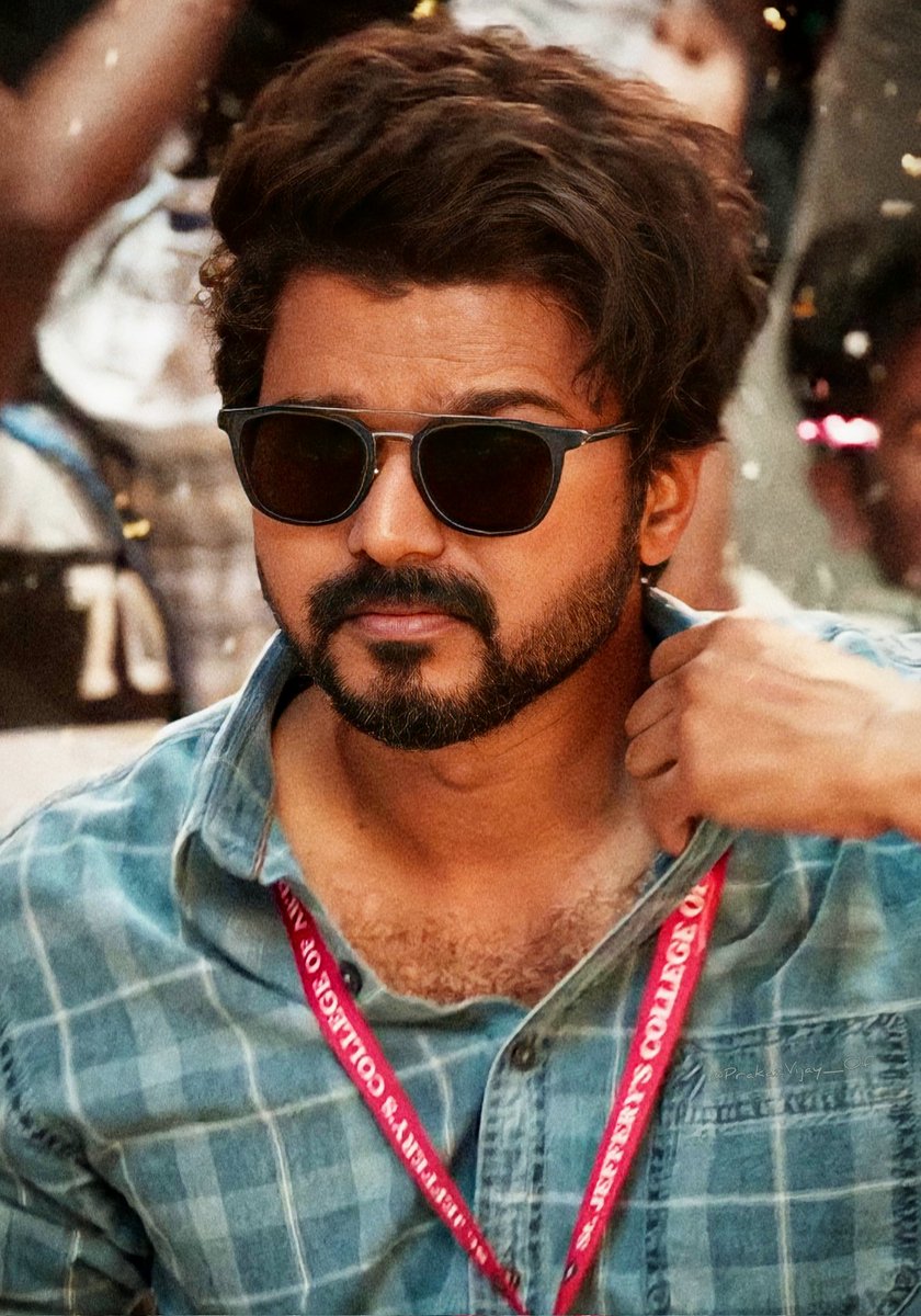 IndianBoxfice's tweet photo. Who Has More Fan Base in Kollywood ?

     RT #AjithKumar                Like #Vijay https://t.co/g04xUS4ynH