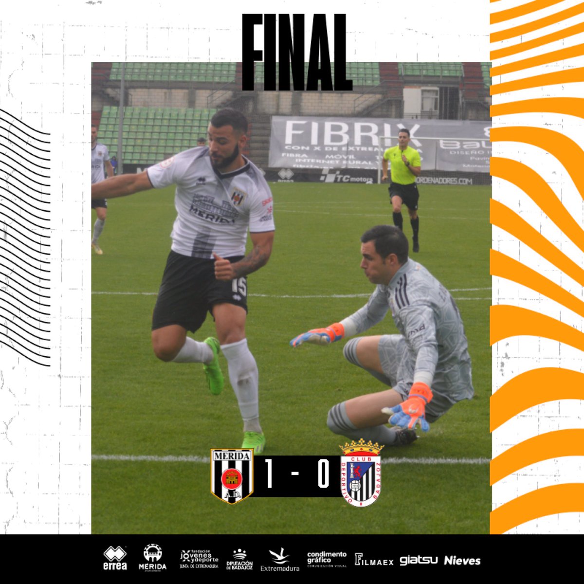 Merida_AD's tweet photo. ✅ ¡FINAL! ¡FINAL! ¡FINAL! ¡Los tres puntos del derbi se quedan en la capital de Extremadura!

⚪️⚫️ ¡Grandes EQUIPO Y AFICIÓN!

@Merida_AD 1-0 @CDBadajoz 

⚽️ @carloscinta6 

#MéridaBadajoz
#ElDerbiExtremeno https://t.co/oybh1pLWgA