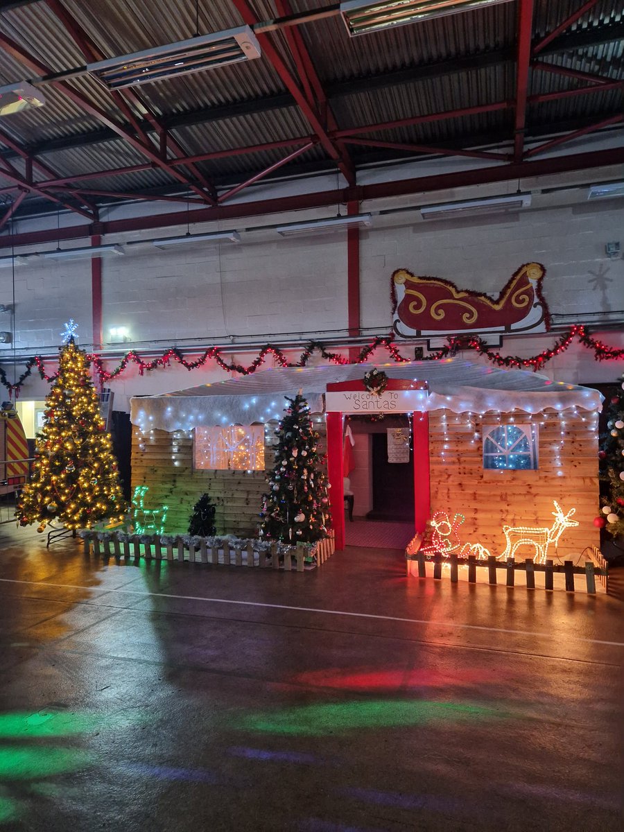 WMFSFoleshill's tweet photo. Our Christmas Community Children's Party is now underway. We have welcomed over 30 families from our diverse community partnerships to support the most vulnerable and celebrate the festive season with us. #CommunityFireStation https://t.co/pHfvZyEK0Z
