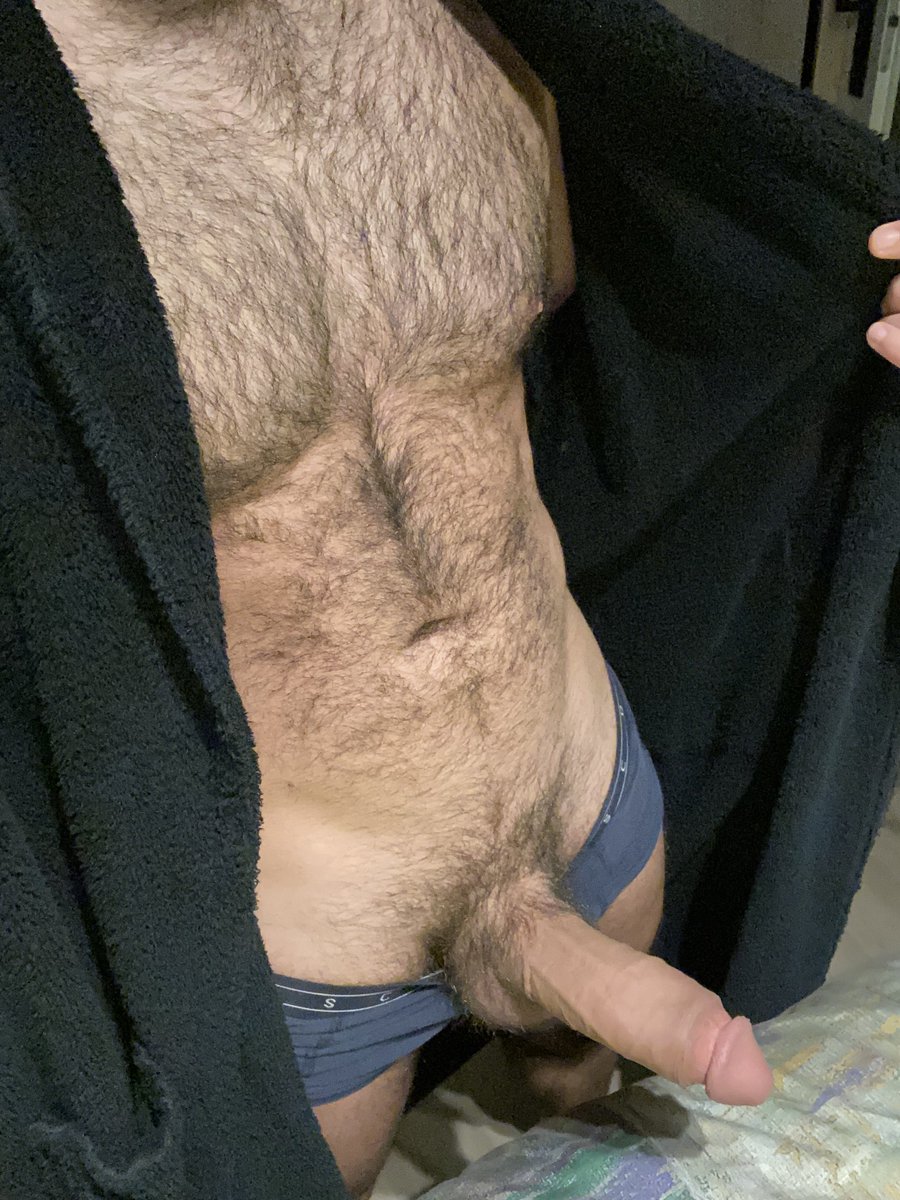 Come look under my bathrobe 👀😈🍆💦