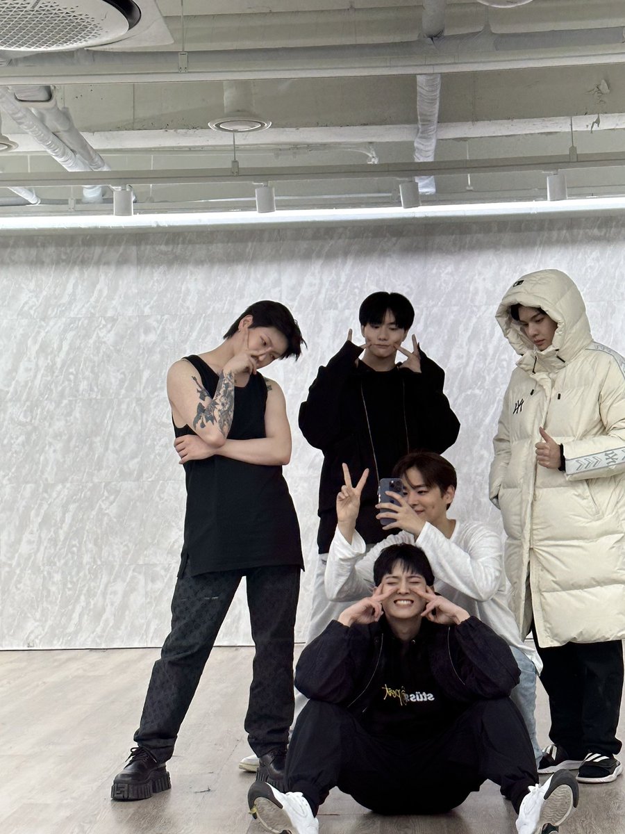 VICTON 빅톤 tweet media