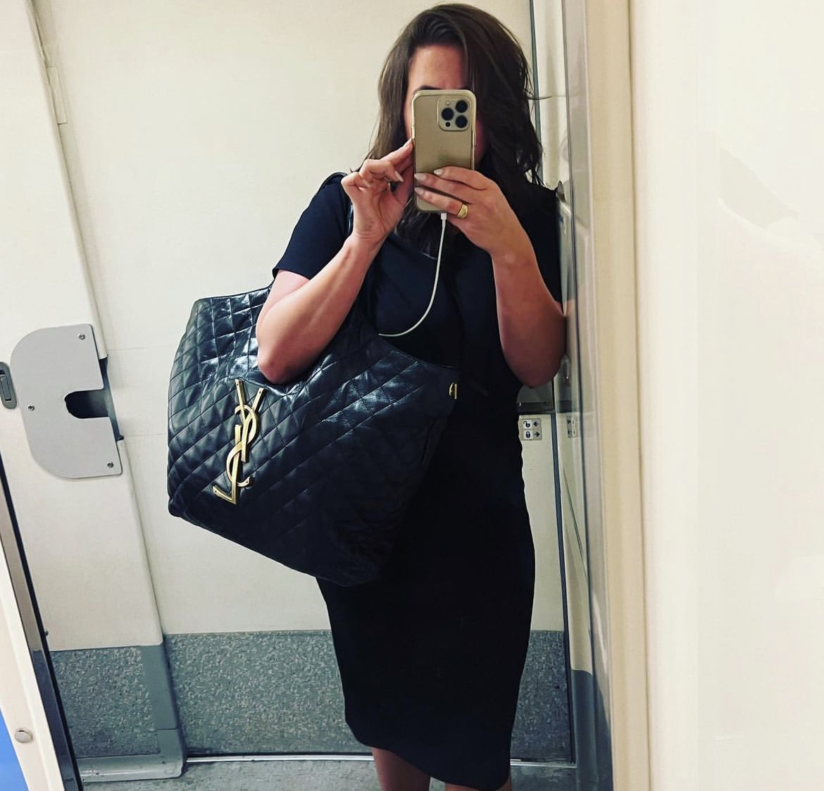 OfficalHaileyLe's tweet image. 