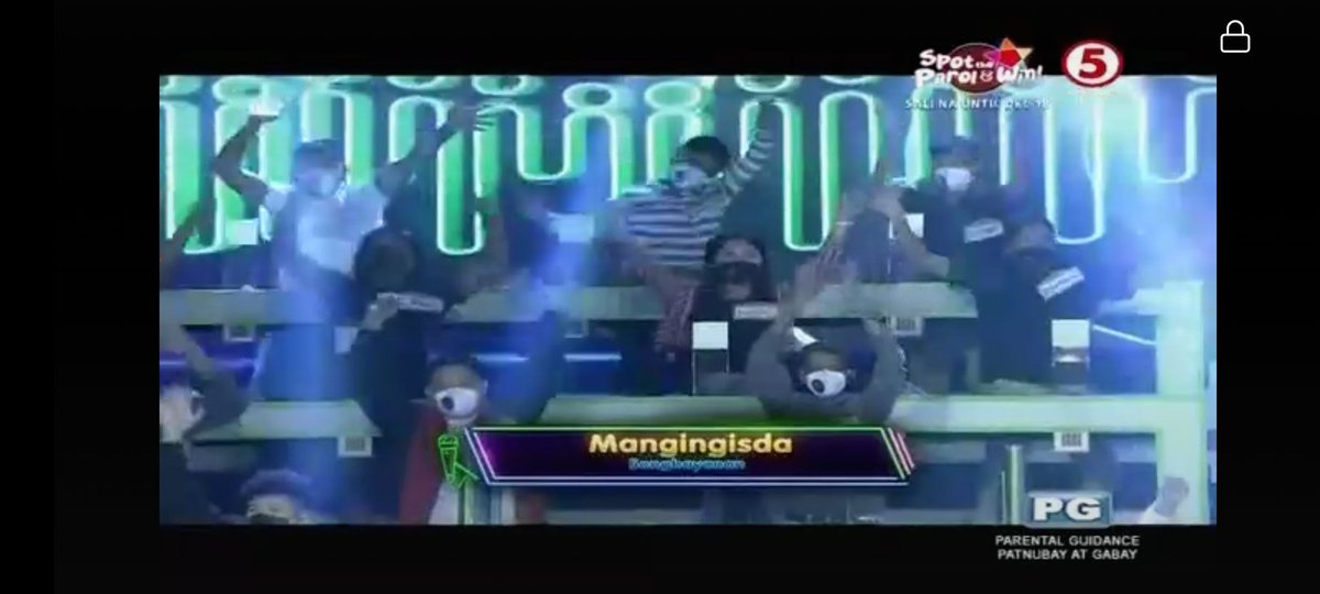 TV5manila's tweet photo. Ang Songbayanang Mangingisda ang magtutulungan mahuli ang jackpot ngayong Linggo ng gabi! ππ£ββοΈ
#EverybodySingIsda
#EverybodySingTV5
#WeekendTripTV5
#IBAngSayaPagSamaSama https://t.co/l5lKIlvfLA