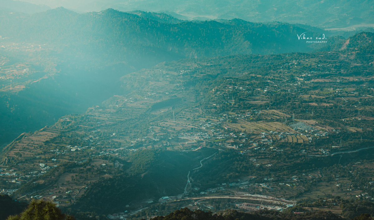 KhajuriaManu's tweet photo. Didn’t know there is a #mountainday but since there is one..mountains are home, an absolute gift. As a Jammuite, forever a mountain girl. 
These stunning pics of #AmazingJammu by @VikasSodi https://t.co/ttN4EFyRiC