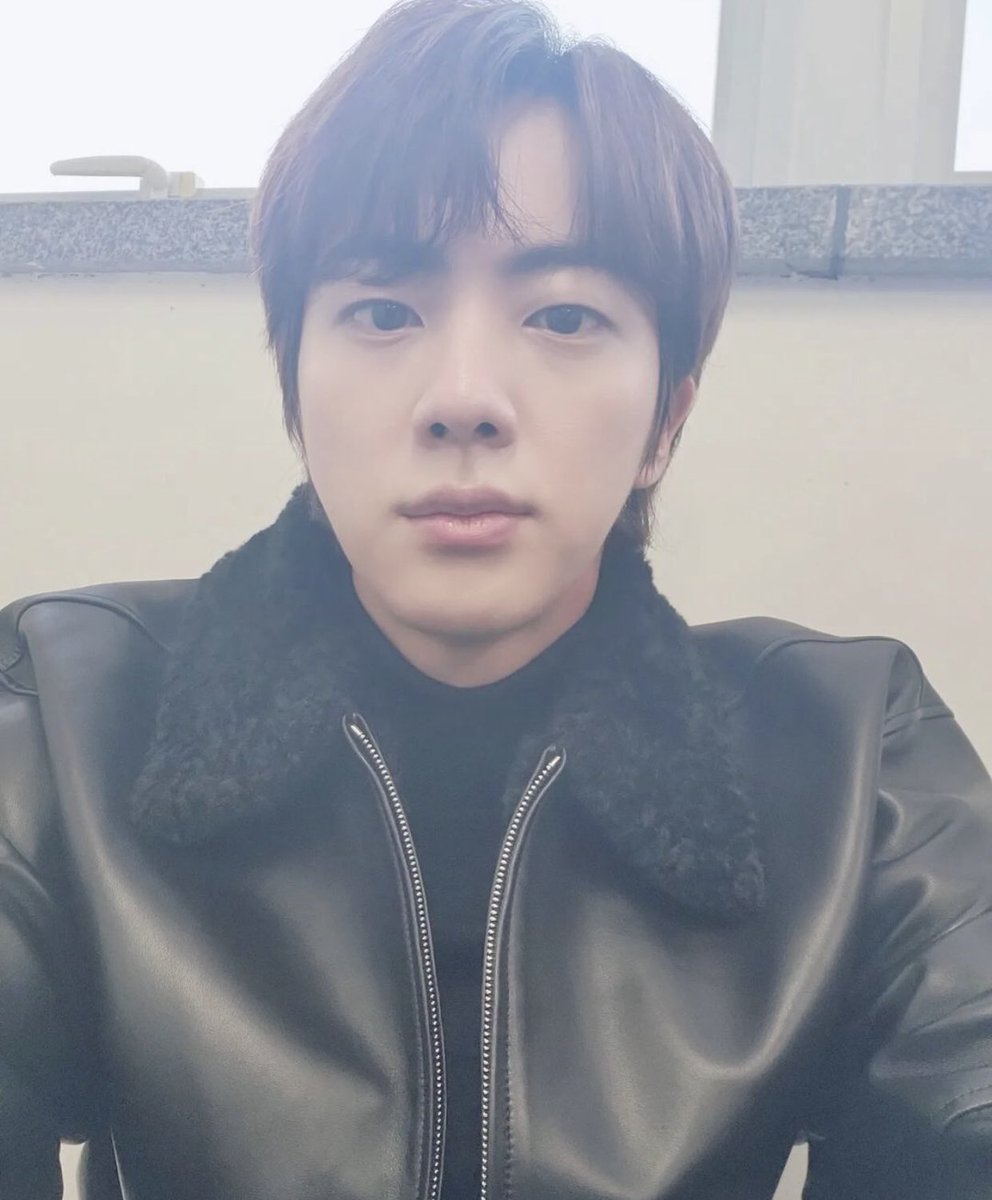 uarmybrry's tweet image. does it ever                          just how fast
drive you                                 the night
crazy                                         changes