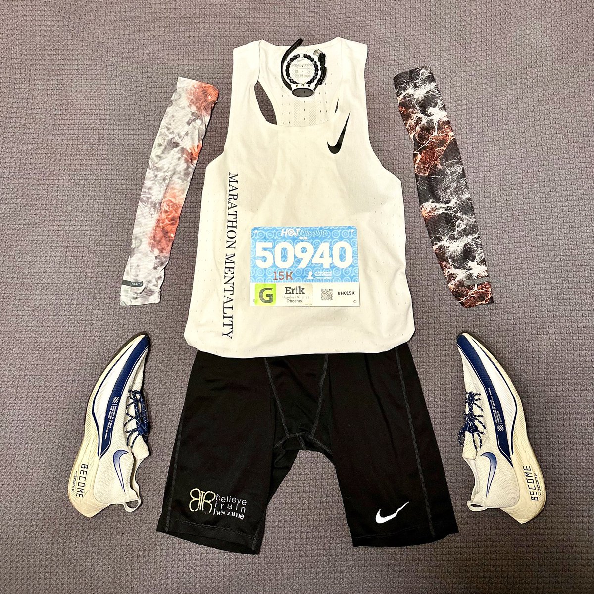 erikchazin's tweet photo. Time to race in the 2022 & my 4th Phoenix @HotChocolate15k! ๐ต๐๐ซ
#LFG #BTB #GoldenYear #HC15K #HotChocolate15K #MarathonMentality #BelieveTrainBecome https://t.co/kYC2eut55H