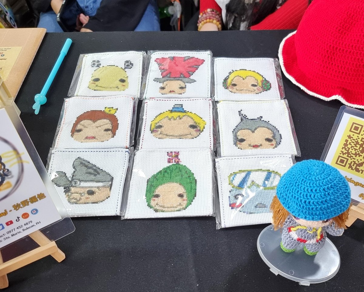 TobikkoPH's tweet photo. Look at these lovely handmade goodies by @Amizingurumi and @SyusurieFujino 😊
Hope the winners like their prizes from these talented tobikkos! https://t.co/FXISyH9xxe