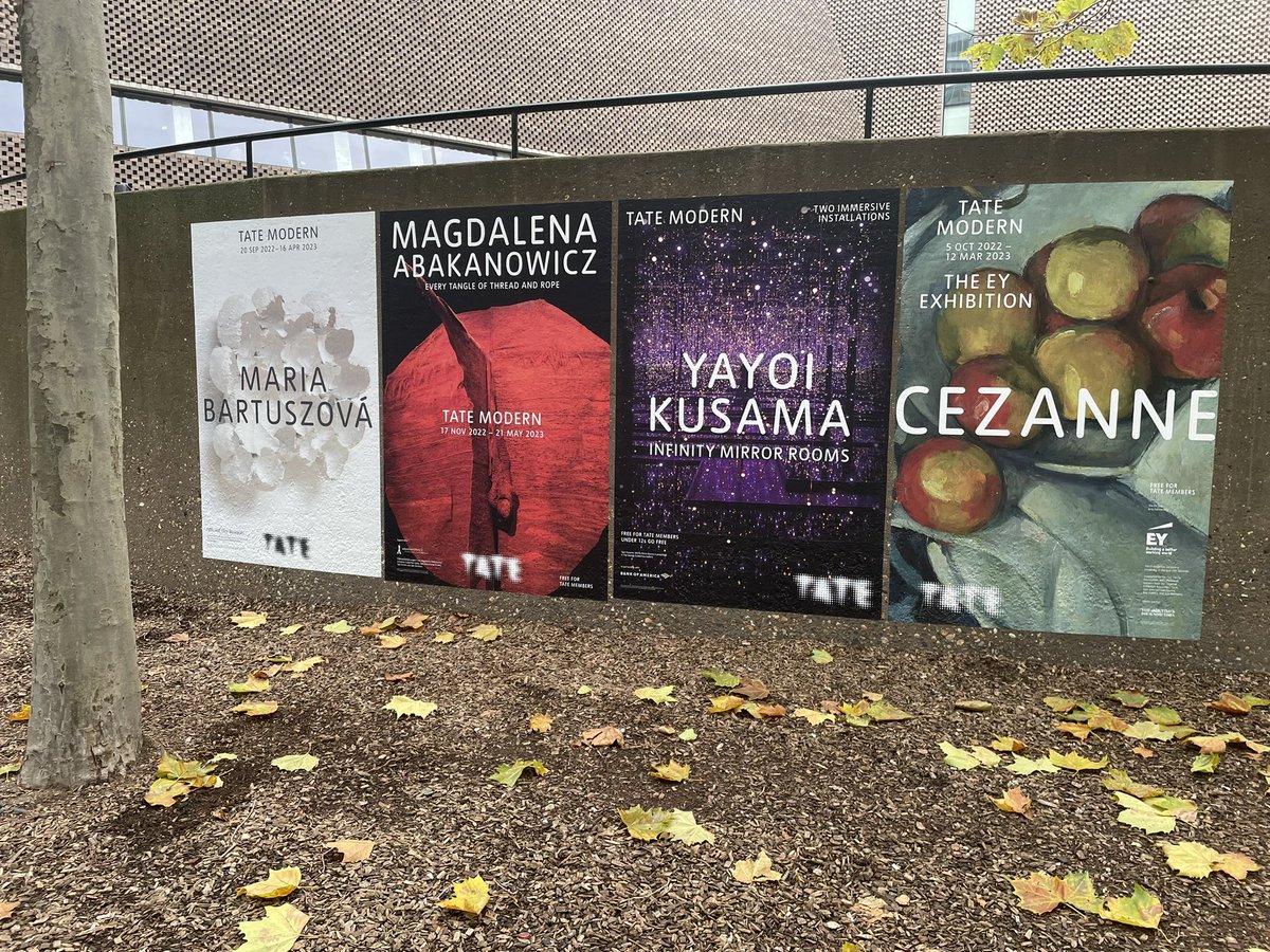 HerbRobert6's tweet photo. ❄️One #coldsunday : four shows: #Bartuszova #Abakanowicz #Kusama #Cezanne ❄️ #warmed by #art in the @Tate 💨 https://t.co/EgiZF0G3Bo