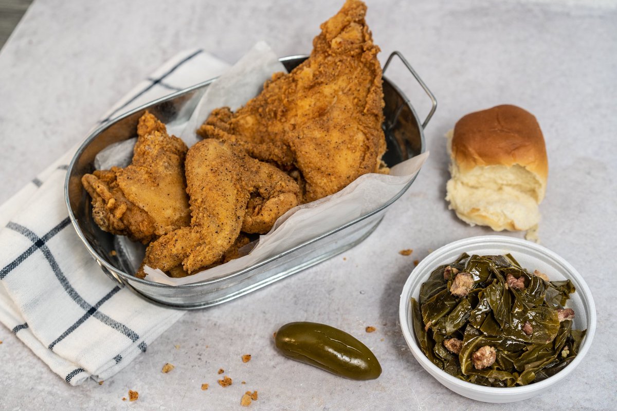 FrenchysChicken's tweet photo. #CreuzintoFrenchys https://t.co/zFUisqDt95