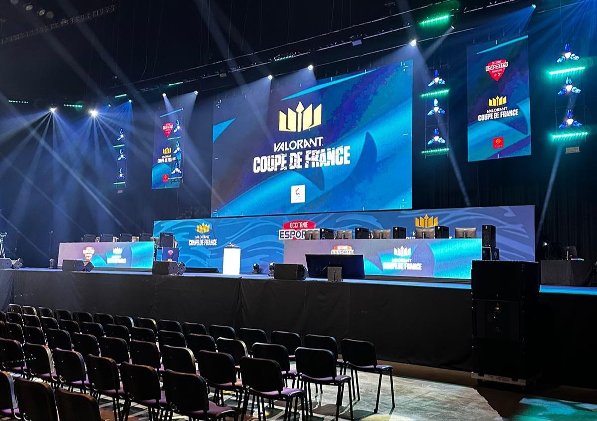 Transmettre, c'est aussi faire vivre des expériences. 
Journée à <a href="/OccitanieEsport/">Occitanie Esports Montpellier #OES2022</a> avec mes étudiants <a href="/bycampusacademy/">Campus Academy</a> : LAN #esport, scènes, expo, rencontres avec des pro du milieu (merci 🙏 <a href="/FiFiii1337/">FiFiii</a> <a href="/laurneable/">Laurène Lestruhaut #PGW22</a> <a href="/1stin_/">1stin (ça se prononce instinct)</a>)

🤜🤛 <a href="/Kan4_CSGO/">Kan4</a>
❤️ <a href="/LoWkiiTT/">Théo Téchené</a> <a href="/Poka_Guru/">Poca_Gürü</a> <a href="/Co6nus/">Co6nus🎙️</a> &amp; more