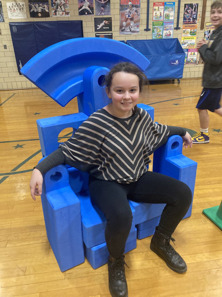 LHLionLeader's tweet photo. We also explored improvisation and imagination courtesy of “Big Blue Blocks” 🟦🟦🟦 My 5th graders loved working together to create “something” The value of improv. in the classroom and improvisational play is endless! #bigblueblocks https://t.co/o1Hctx5hoc