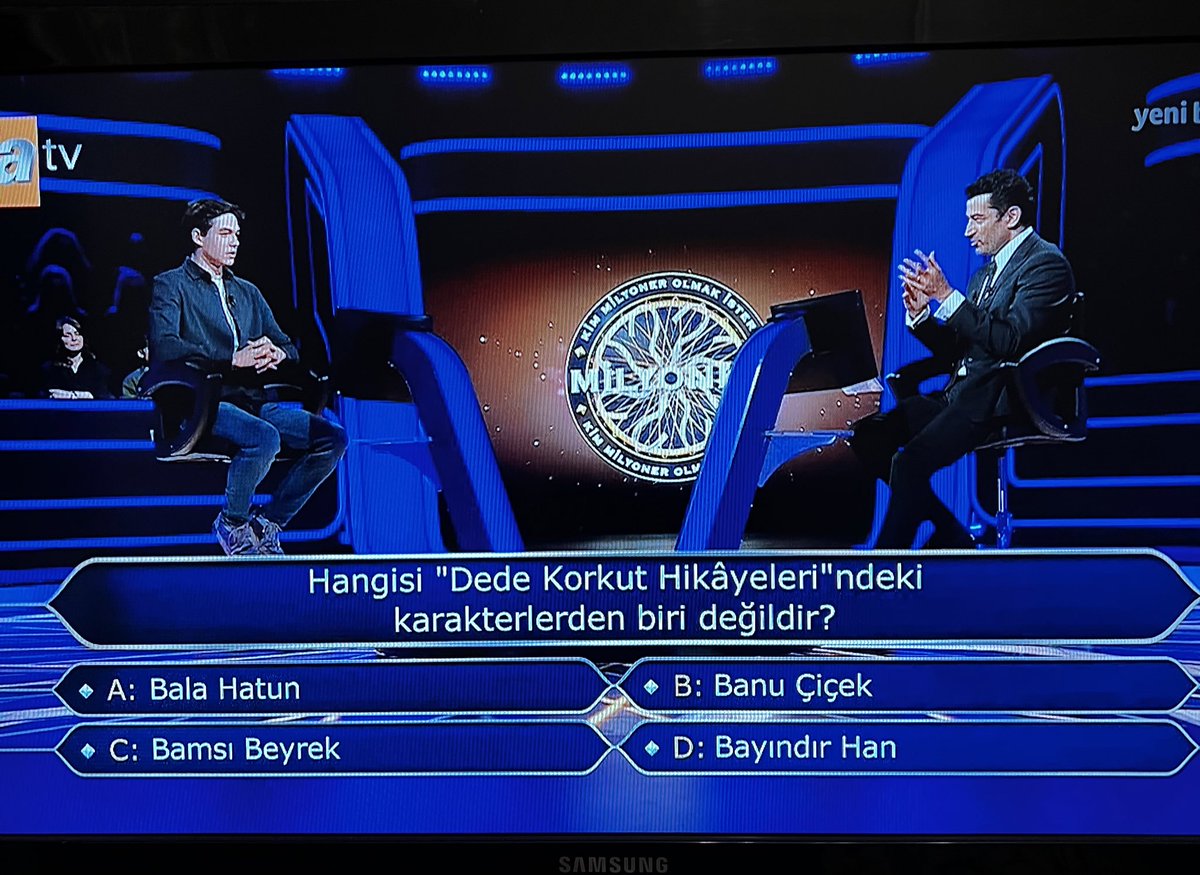 nuridamnit's tweet photo. 1000000 luq suala bidənə https://t.co/Jg4dezRq6i