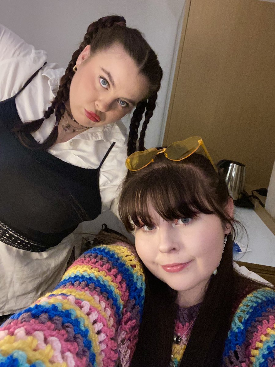 ruinkayleigh's tweet photo. hi brum xx https://t.co/pG48U1jcN7