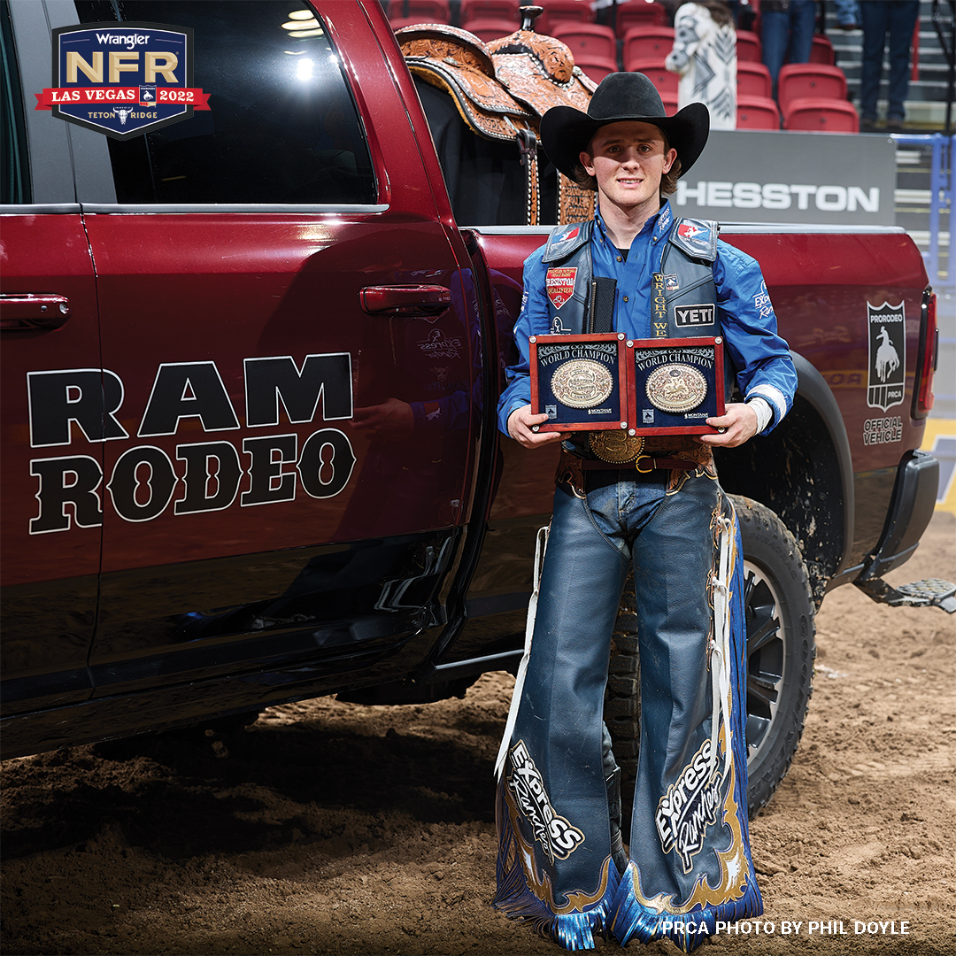Stetson Wright caps epic season with all-around, bull riding titles. Read more here>>> bit.ly/3uEdg24