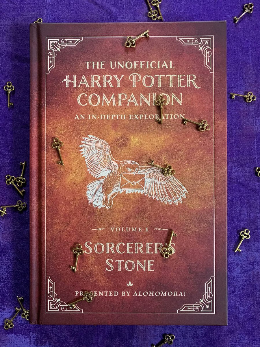 ⚡ Discover new aspects of the wizarding world this holiday season with 'The Unofficial Harry Potter Companion' by the @AlohomoraMN podcast team!

📖 Available in stores and online:
unofficialharrypottercompanion.com 
#HarryPotterCompanion #UnofficialHarryPotterCompanion