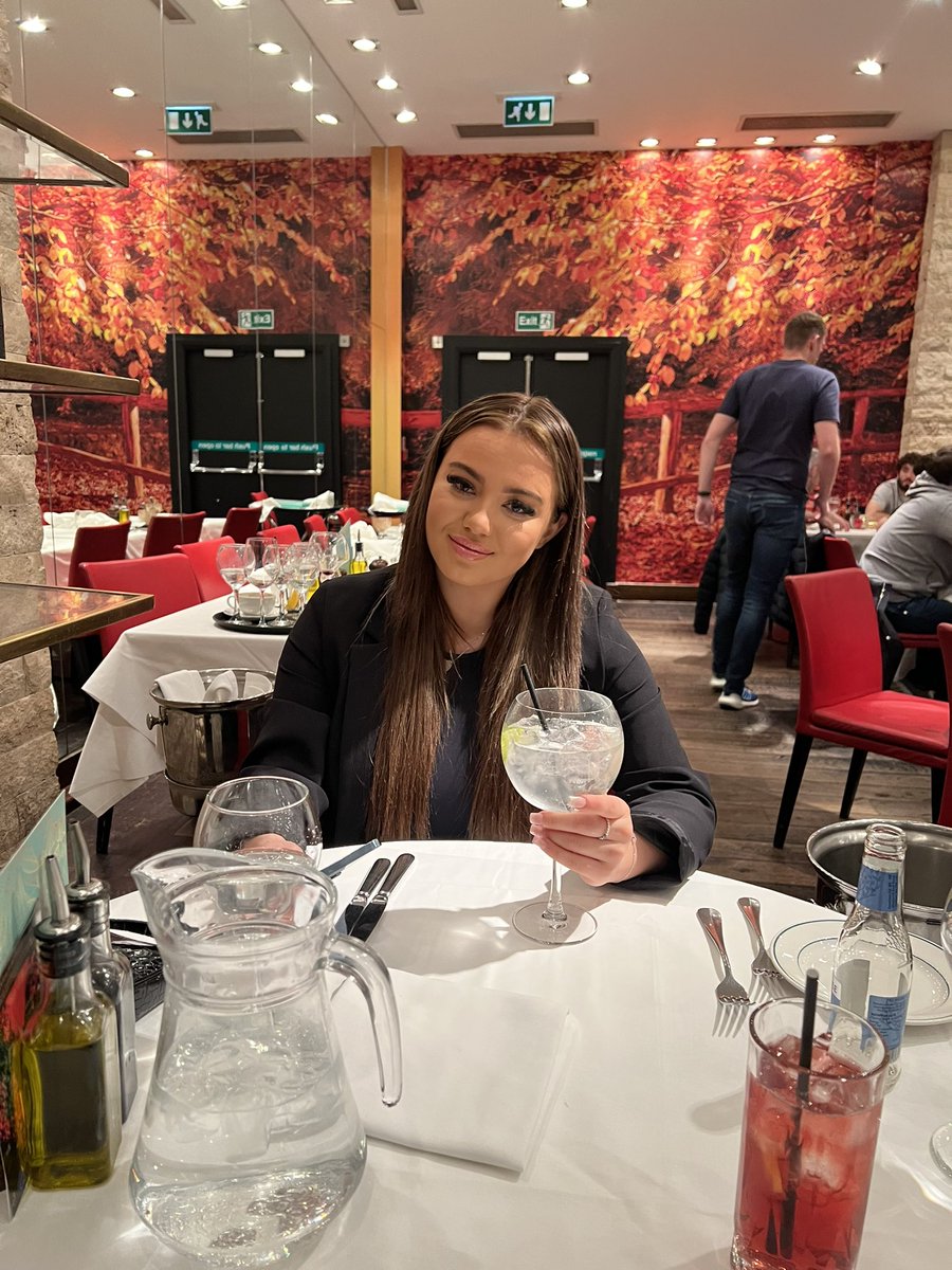 Sunday sizzler for our 1 year🫶🏼❤️