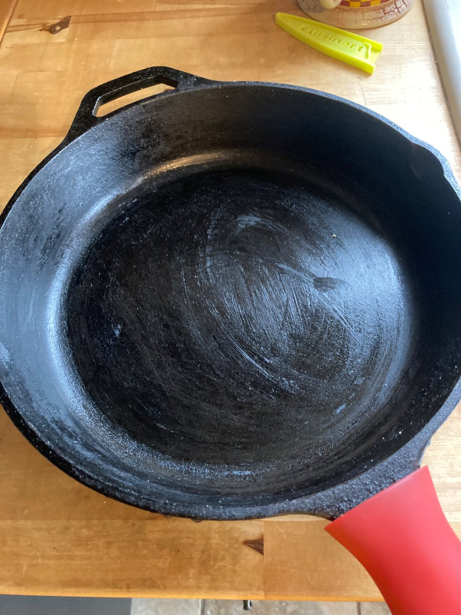 bmrakowski's tweet photo. My brother in law has been watching cast iron skillet tiktok and said mine is the most perfect one he’s seen irl. It’s all because of advice I read from @BethMooreLPM a few years back on using bacon grease to season it https://t.co/2R4z9CTapr