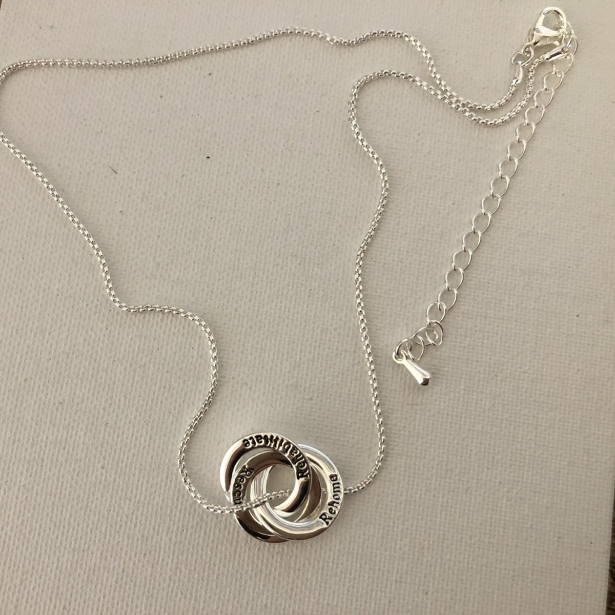 CYoungSilver's tweet photo. Surprise your loved ones this holiday season with our beautiful jewelry collection. Check out our website and see what we have to offer: https://t.co/Umq5ytb44P https://t.co/4XI9g570Ez