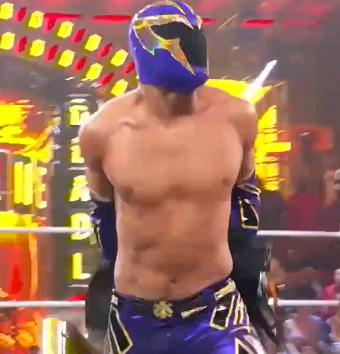 axiom (8.5/10): okay i'm LOVING the purple and gold colour combo, very royal, very cool, very snazzy. sadly couldn't get a screenshot of his entrance jacket because axiom's entrance is every screenshotter's nightmare.