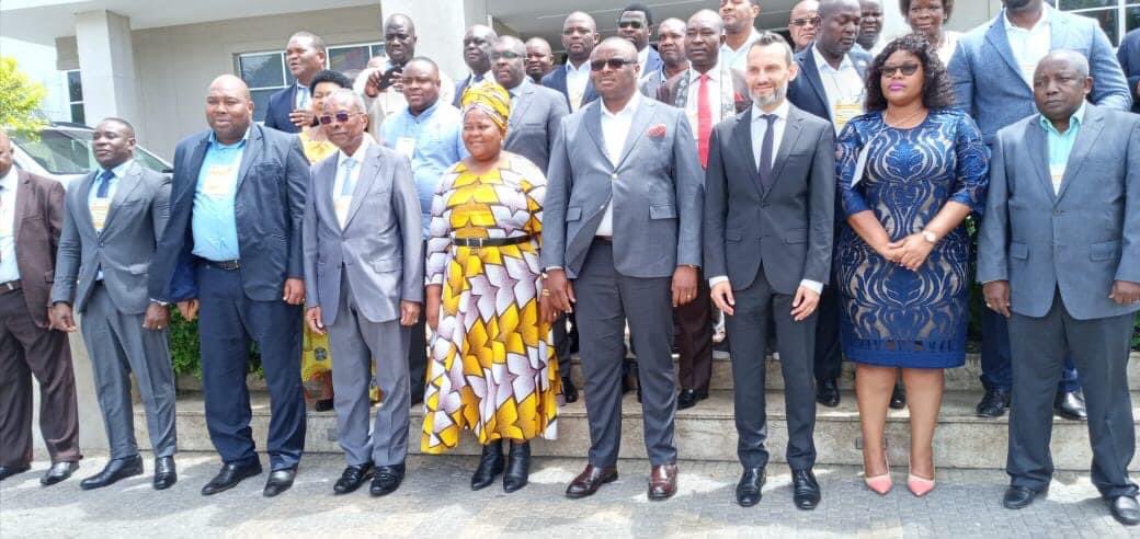 MARHELELANGA's tweet photo. Lançamento da Agenda Autárquica Nacional 2023  a 2033 na Reunião Anual dos Municípios de Moçambique que decorreu na cidade de Maputo a 9 de Dezembro de 2022 https://t.co/M3Cn9KgMsJ
