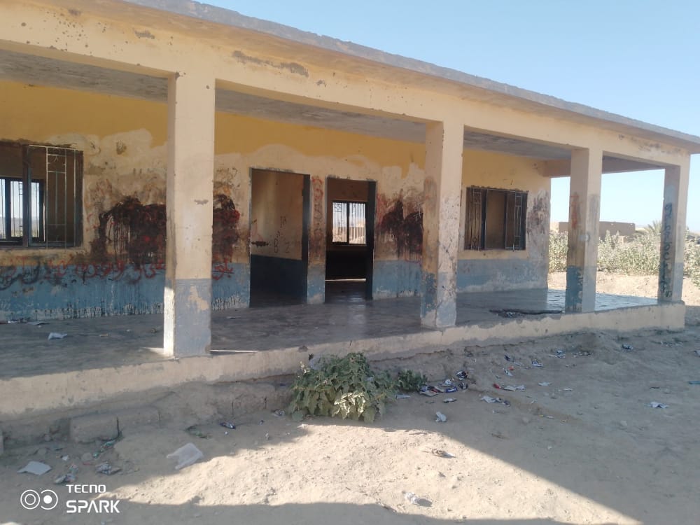 (1)   گورنمنٹ گرلز پرائمری اسکول بدرنگ گریشہ               ایک ٹیچر ہیں دو کمرہ      
اسٹوڈنس کی تعداد 125    
کتاب کی بہت کمی ہے 
کمروں  کی مورمت کی ضرورت ہے 
کرُسی ٹیبل ڈسک نہیں ہے 
پانی کا سسٹم بھال کرنا ہے 
باتھہ روم نہیں ہے