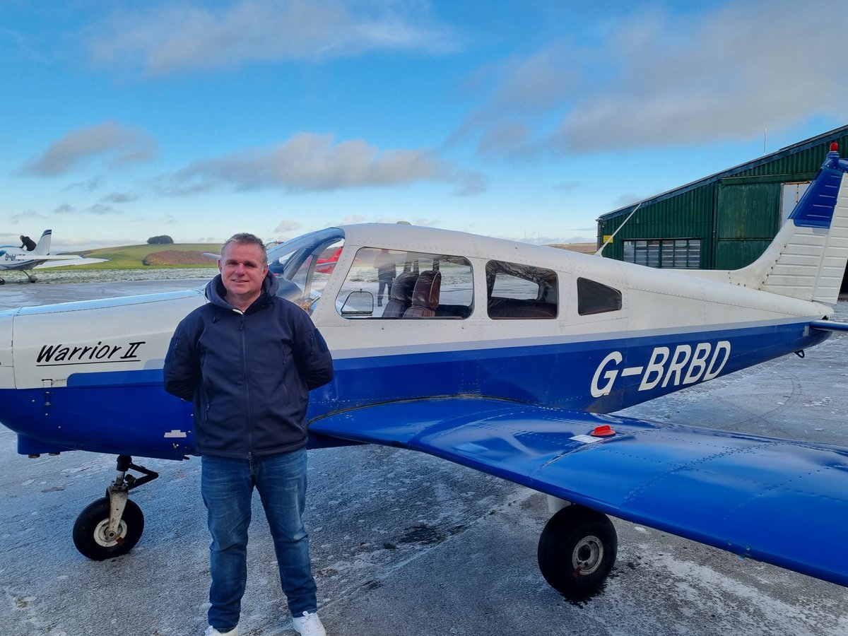 Congratulations on a successful first solo, Chris! I bet it was so exhilarating you didn't feel the cold temps cold❄️ Blue plane, blue outfit, blue skies and blue nose #firstsoloflight #ppltraining #comptonabbasairfield