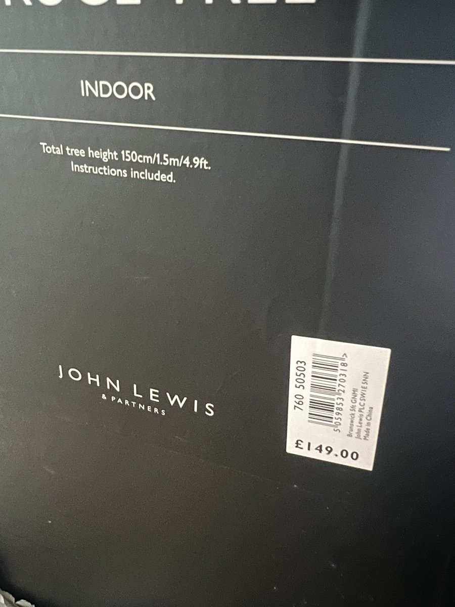 lucy_turquoise's tweet photo. @johnlewishelp I bought a Christmas tree online from you and paid £179 but opening the box the price tag states it should be £149. I would be grateful if you could refund me the difference https://t.co/ResExLlZEB