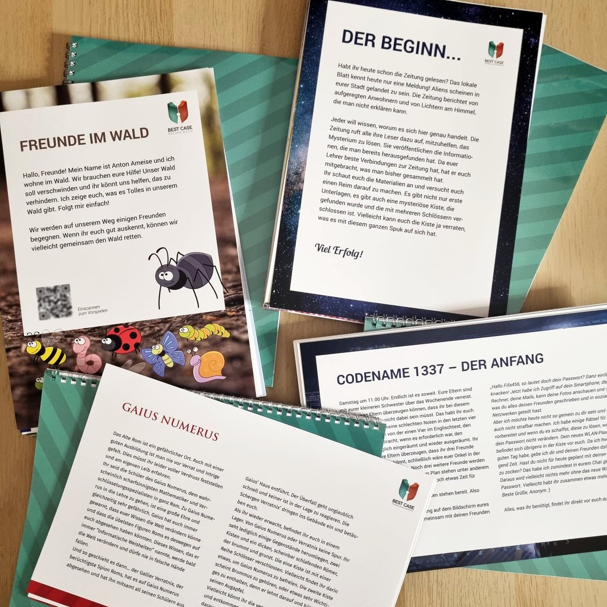 Im kommenden Jahr können unsere Escape Rooms gegen einen Aufpreis in hoher Qualität gedruckt und an euch verschickt werden, sodass ihr sie nur einlaminieren und ausschneiden müsst. Handbuch und Lösungen werden zudem mit einer Ringbindung mitgeliefert. Kosten auf Nachfrage.
#twlz