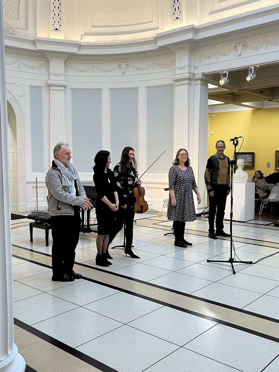 Linda O'Shea Farren tweet media