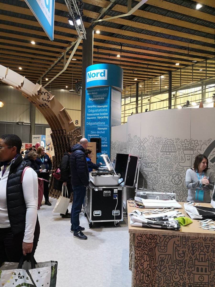 Florence tweet media