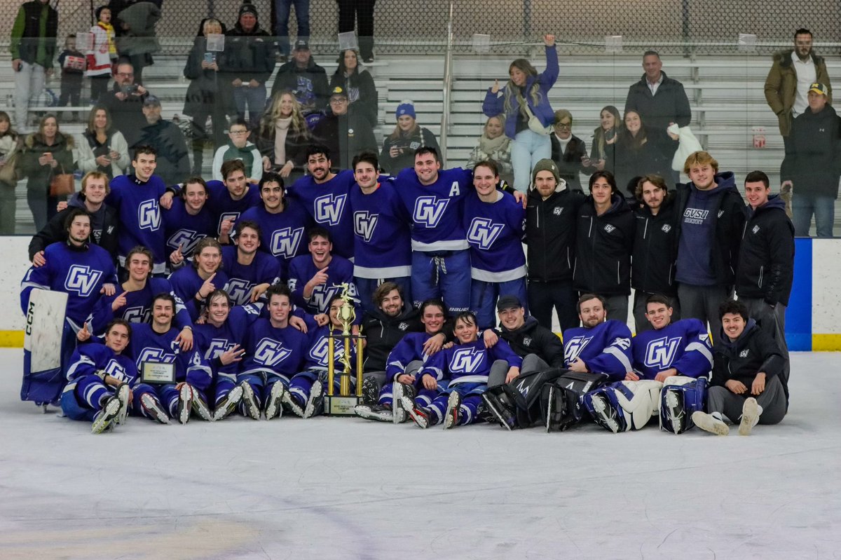 GV_Hockey's tweet photo. What a way to cap off the fall semester!

GV ends the fall semester winning the GRSHOF Hockey Classic, having the most wins for ACHA D1, having 4 players in the top 20 for points, and being ranked in the top 20 overall!

#Historic #AnchorUp ⚓️⬆️ https://t.co/IW68c0TY3v