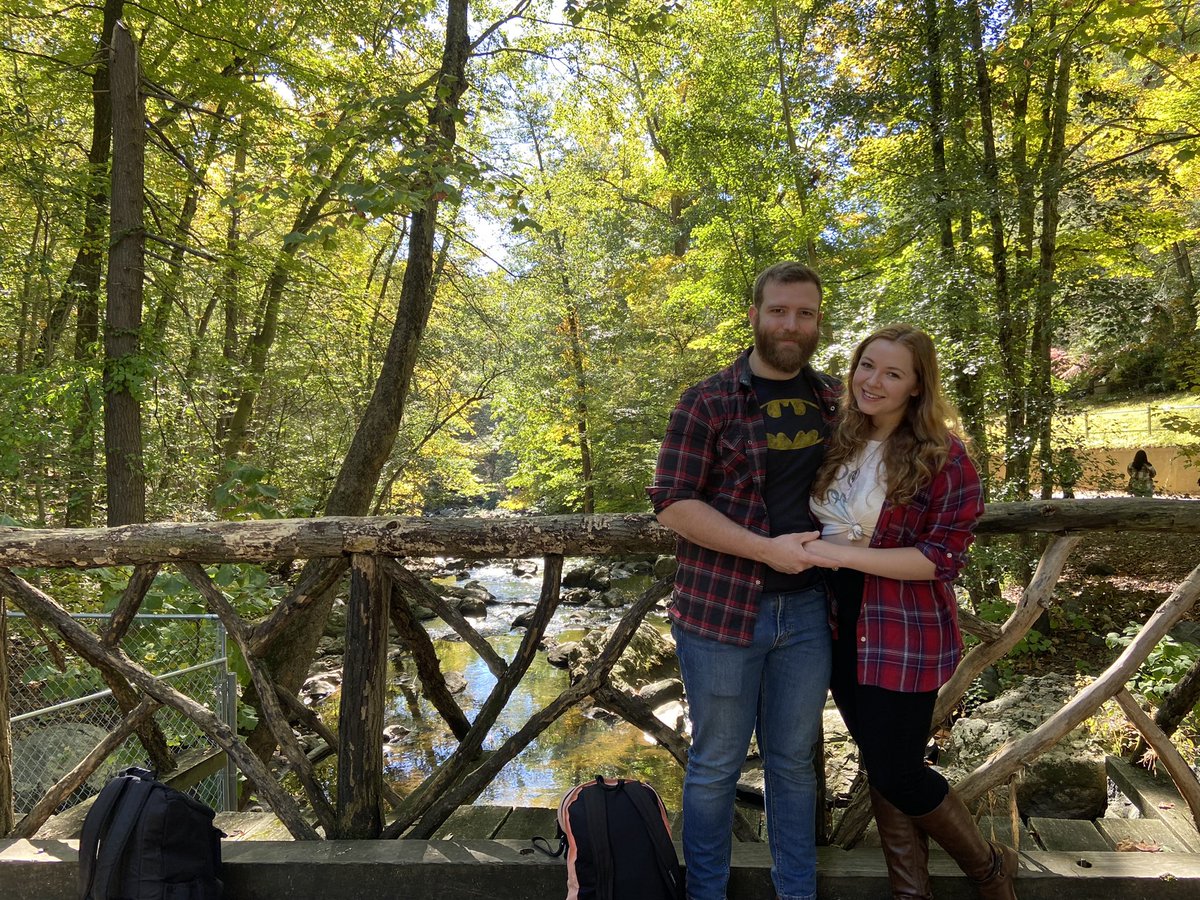 shelbynotsweet's tweet photo. 4 months later: We spent our two year anniversary at Sleep Hollow ✨🧡🖤💜 https://t.co/ywaGw40sTJ