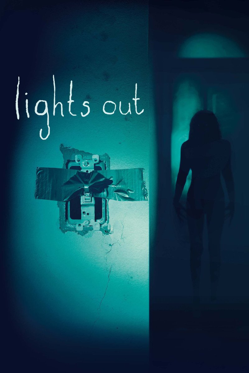 zaujatyy's tweet photo. @moviemenfes "Lights Out" gegara nonton ini, kalo tidur gamau kalo lampunya dimatiin😭 https://t.co/RWqtrs0bqJ