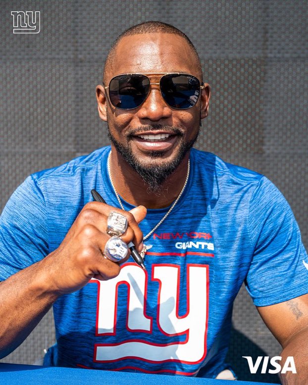 Ahmad Bradshaw (@ahmadbradshaw) on Twitter photo Up for some #Madden23 before the <a href="/Giants/">New York Giants</a> game today at MetLife Stadium? I'll be at the #VerizonVisaCard reCharge gaming lounge inside the Verizon gate at 11:45a. Come by to warm up and charge up before kick-off. Up for some #Madden23 before the <a href="/Giants/">New York Giants</a> game today at MetLife Stadium? I'll be at the #VerizonVisaCard reCharge gaming lounge inside the Verizon gate at 11:45a. Come by to warm up and charge up before kick-off.
