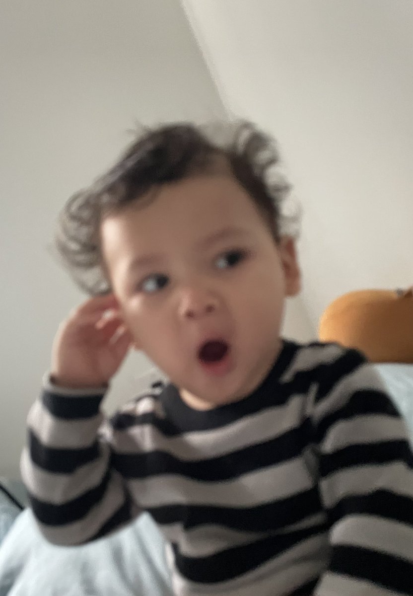 Axel Fragoso tweet media