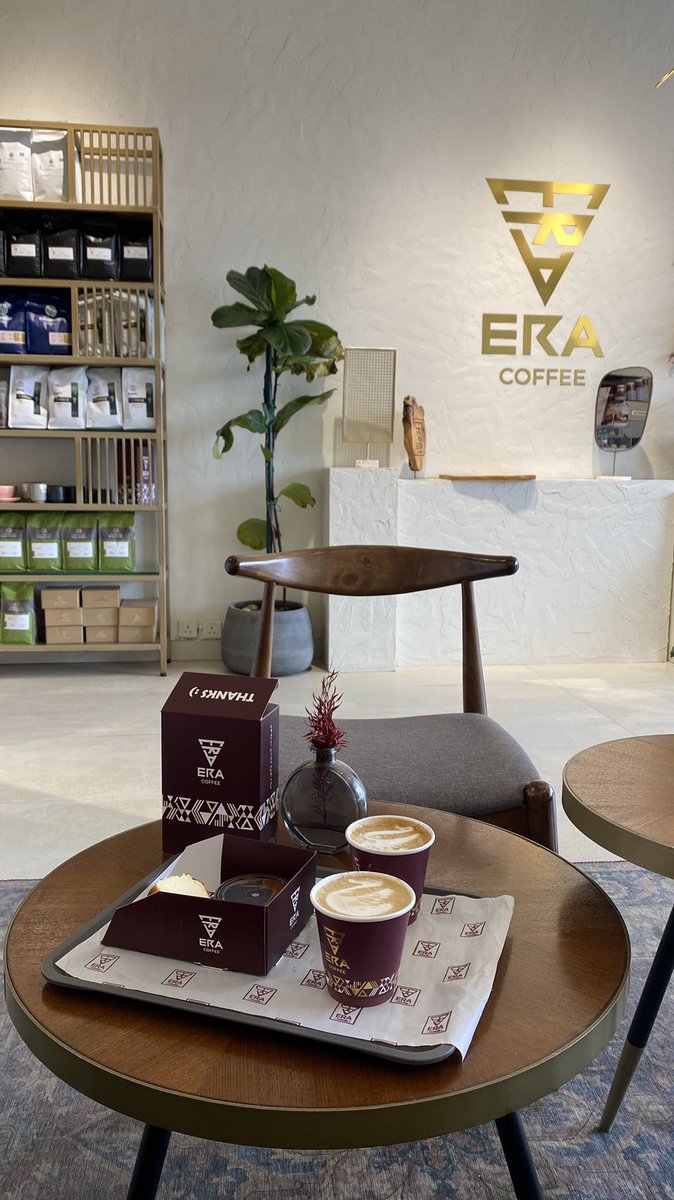 جربت مشروب إرا الجديد ( شتوي ) 
<a href="/eracoffee2/">قهوة إرا | ERA COFFEE</a> 
أعجبني المشروب مكس مميز فيه نكهة شوكليت وقهوة وسينامون ويستاهل التجربة👍🏼
وبرضو جربت عندهم السان سباستيان لذيذ 🍰
فروعهم: الصحافة ، حطين ، الروضة، السويدي📍