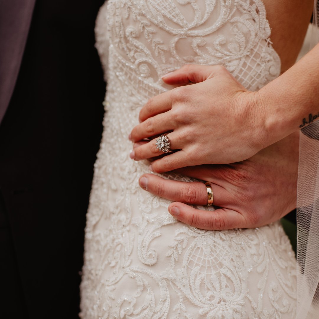 HamptonInnTrop's tweet photo. What happens in Vegas, doesn't always stay in Vegas.

Trust us, we're experts at weddings and we're ready to help you plan your special day! 💍 https://t.co/k1Q4sXueKd