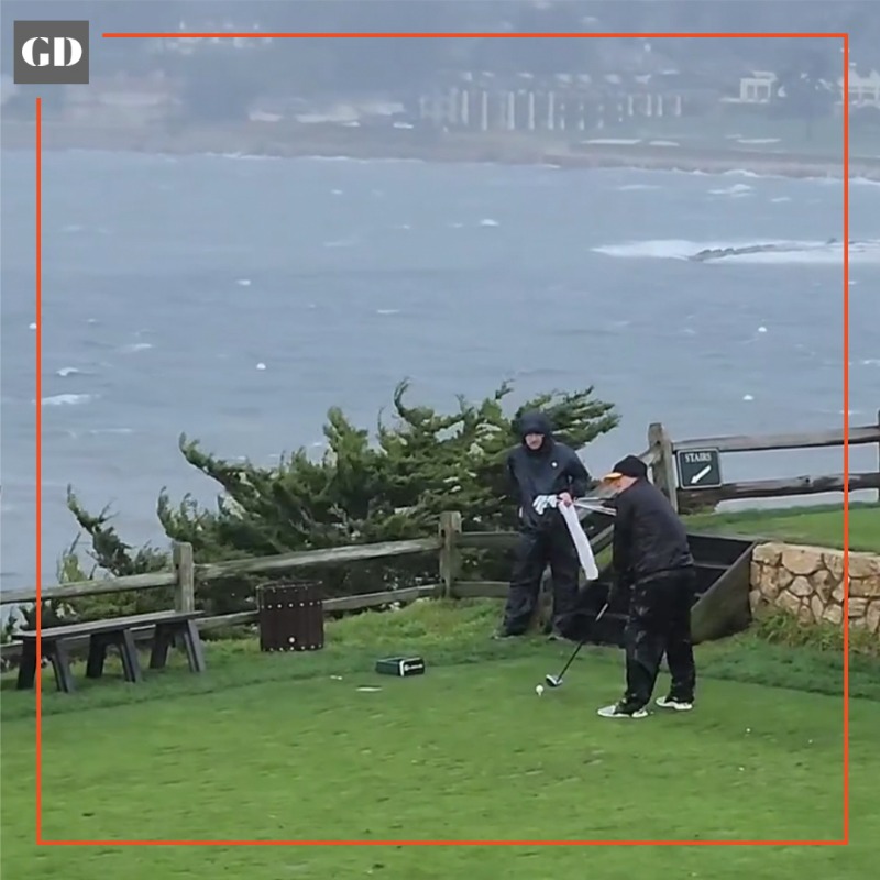 GolfDigest's tweet photo. Contender for the shot of the century. 👀