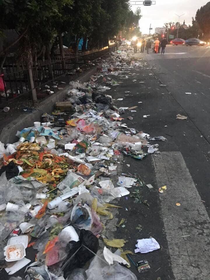 MaTere_Mendoza's tweet photo. * Tuit de cada año*

Estimado peregrino:
Pídele a la Virgen que te quite lo cochino y mal educado, para que dejes de hacer estas porquerías a tu paso.
🙏🏼🙄 https://t.co/6nTyDBGfCw