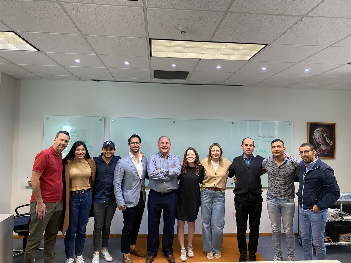 Federico Torres (@federicotorresl) on Twitter photo Los posgrados de comunicación de la UP, se convierten en un gran laboratorio de ideas. Gracias por la invitación <a href="/rsantana71/">Rafael Santana</a> <a href="/antpau/">Antonio Vázquez</a> Grupo muy participativo. Los posgrados de comunicación de la UP, se convierten en un gran laboratorio de ideas. Gracias por la invitación <a href="/rsantana71/">Rafael Santana</a> <a href="/antpau/">Antonio Vázquez</a> Grupo muy participativo.