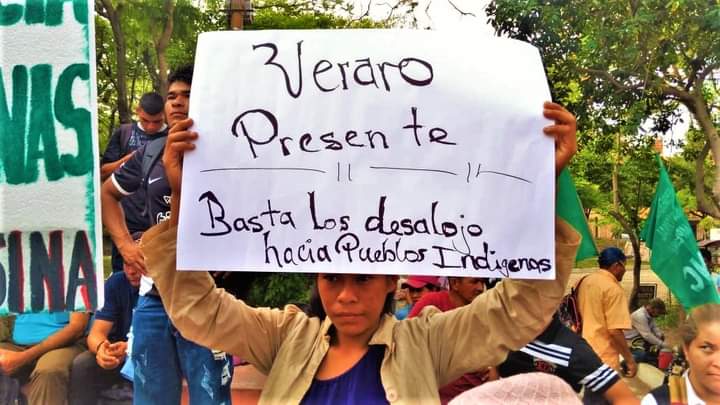 FNCParaguay's tweet photo. #DiaDeLosDDHH
"A toda la juventud, a las mujeres y compañeros de diferentes sectores: vamos a organizarnos, a agarrarnos de las manos para construir una garantía para el pueblo, porque la única esperanza es el pueblo organizado".
Teodolina Villalba, secretaria gral. #FNC https://t.co/8vS2vkA1RP