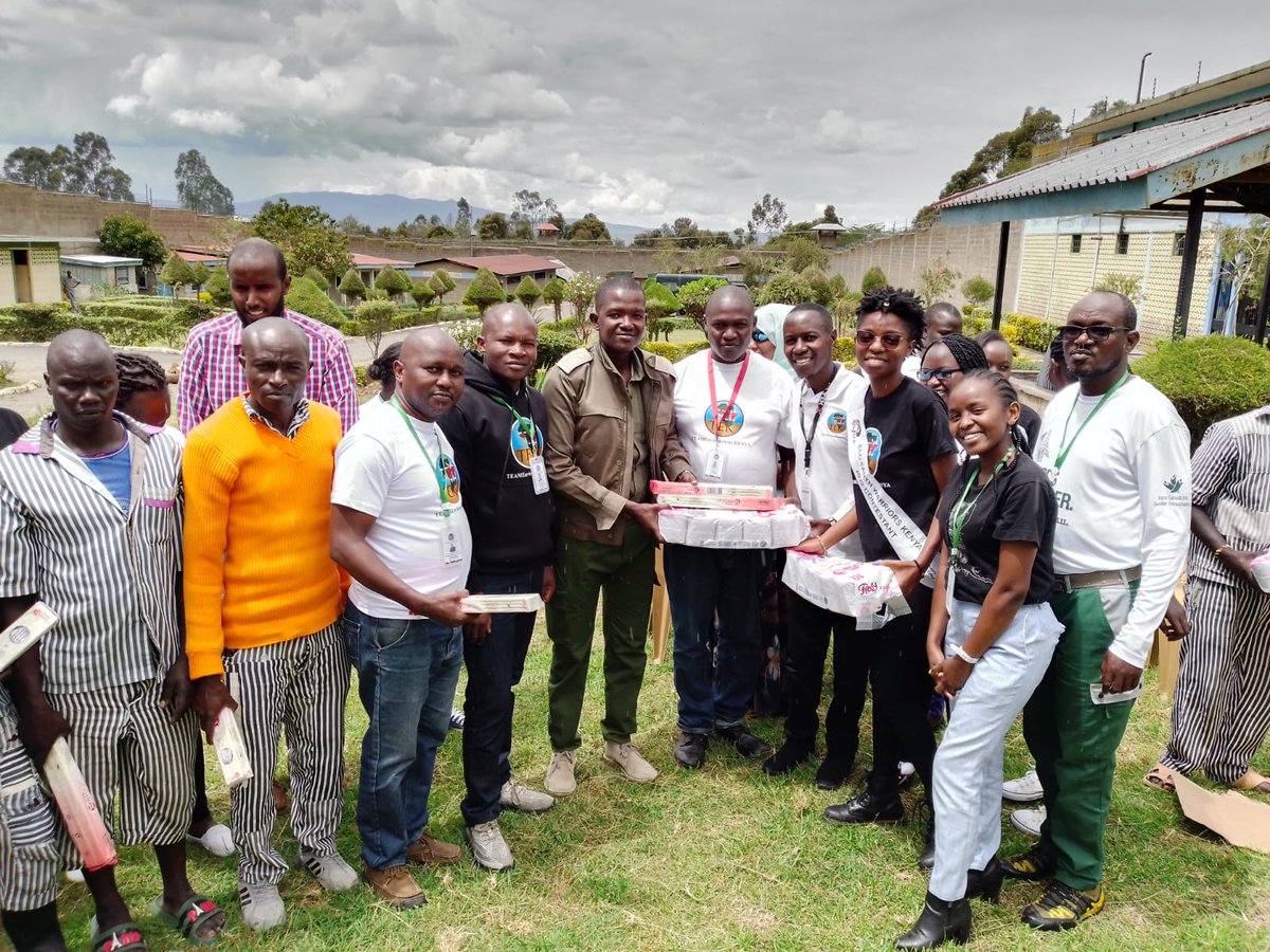 tek_kenya's tweet photo. #5BillionTrees

@GlobalPeaceKeny
@EnvironmentKE
@WilliamsRuto
@StateHouseKenya
@HonTuya
@PhillipMacloud
@Ferdiomanyala
@UNEP
@UNDP
@ntvkenya @citizentvkenya @KTNNewsKE https://t.co/xUes6YqbFZ