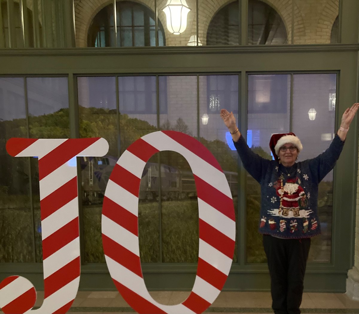 MoonInVT's tweet photo. @UnionDepot what a fabulous time at #stpaul #Europeanchristmasmarket #joy #hubfortheholidays https://t.co/18bd8zNept