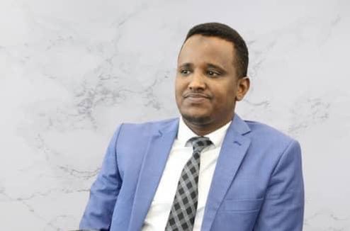 FatimaMMohamud's tweet photo. Congratulations to the appointed Secretary General at the Upper House of Somali Federal Parliament @AqalkaSare Mr Abdinasir  Ibrahim @Mashruuc10. May Allah grant you success on your new endeavor🤲🏼 https://t.co/s1eZr2wPmF